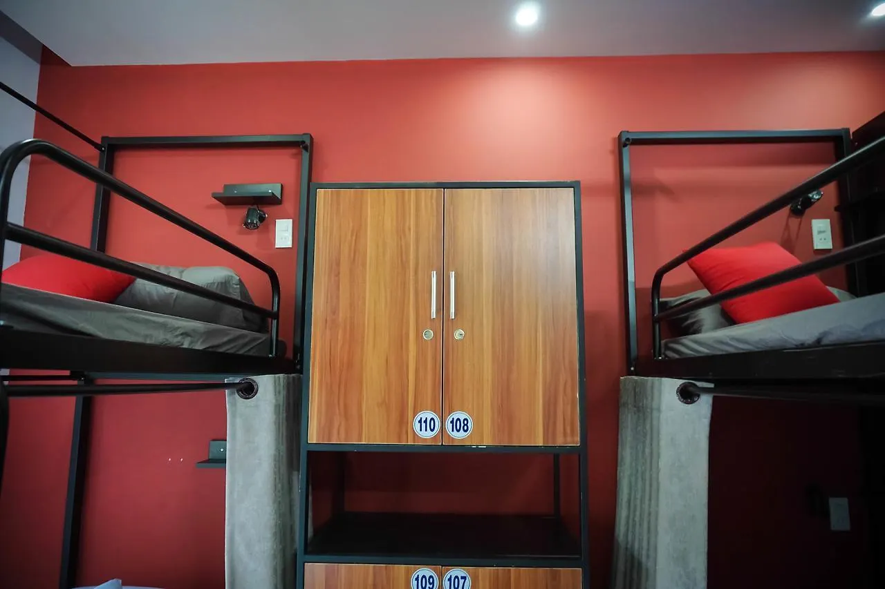 Kon-Tiki Danang Hostel 0*, Da Nang Vietnam
