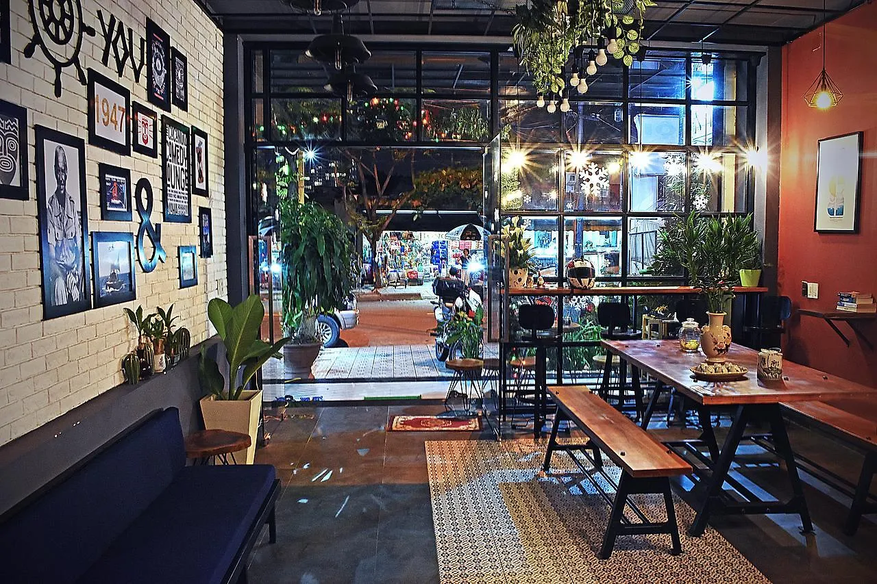 Kon-Tiki Danang Hostel  Da Nang